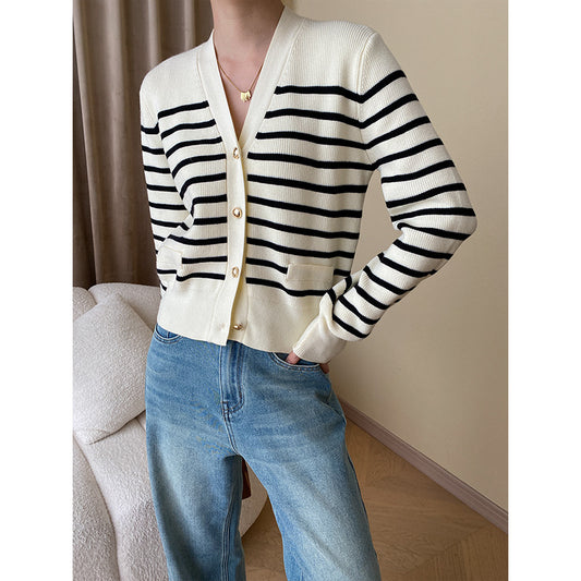 Contrast Stripe V-neck Cardigan Top