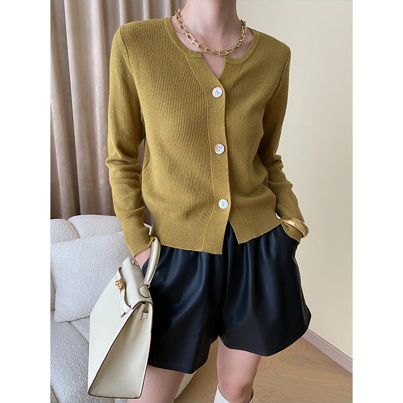 Loose Small V-neck Knitted Cardigan Top