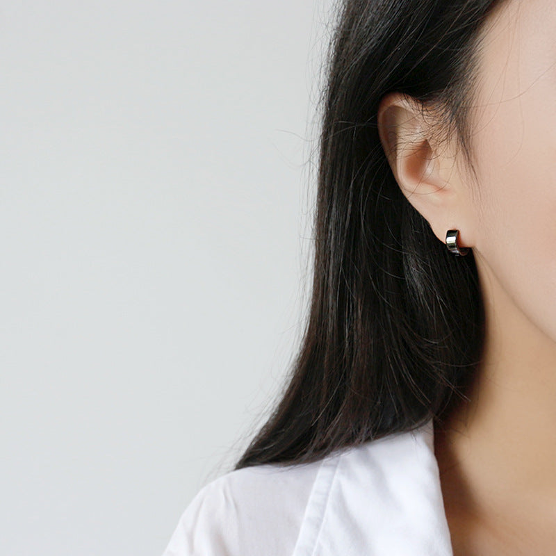 Silver Round Minimalist Earring Hoops