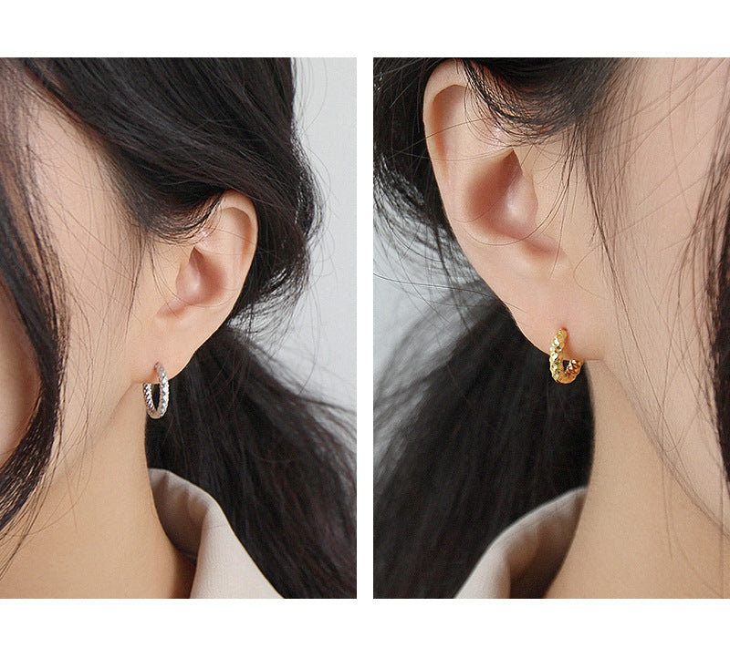 Silver Round Minimalist Earring Hoops