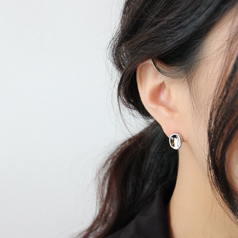 Silver Stone Minimalist Earring Stud