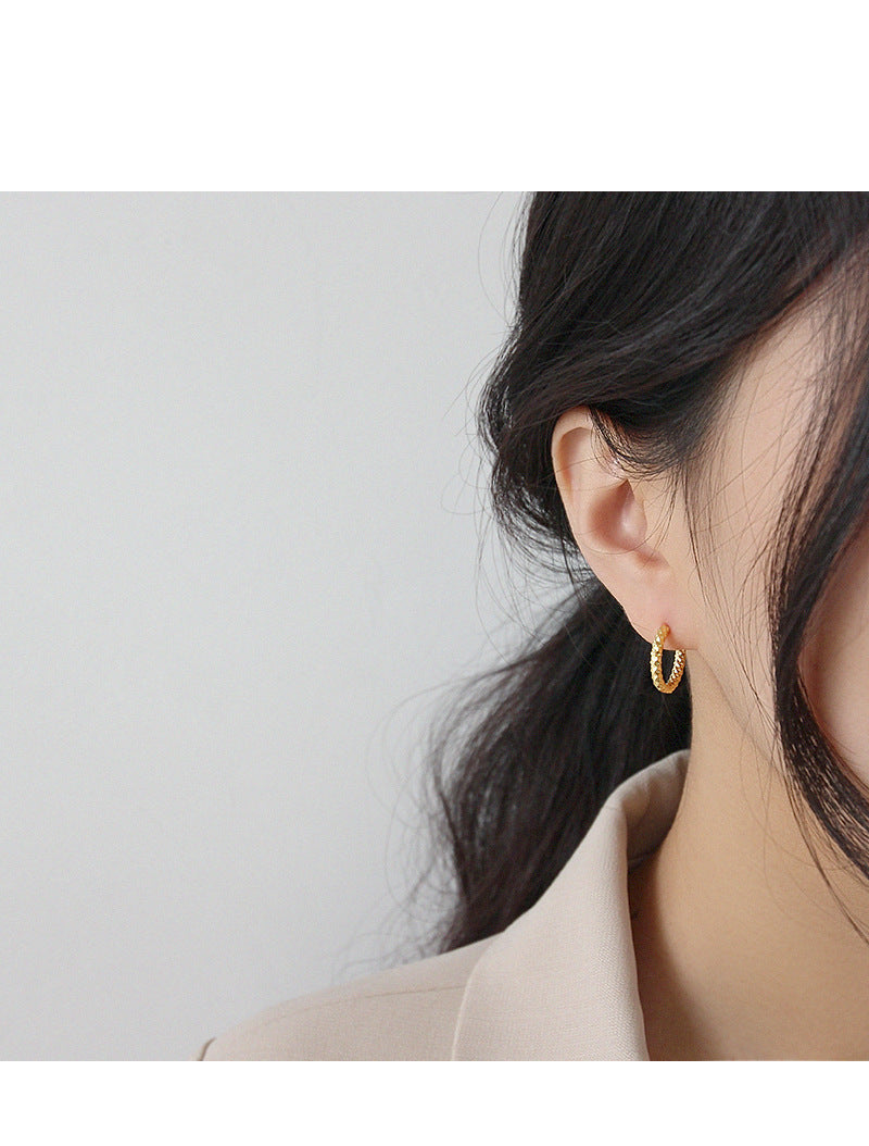 Silver Round Minimalist Earring Hoops