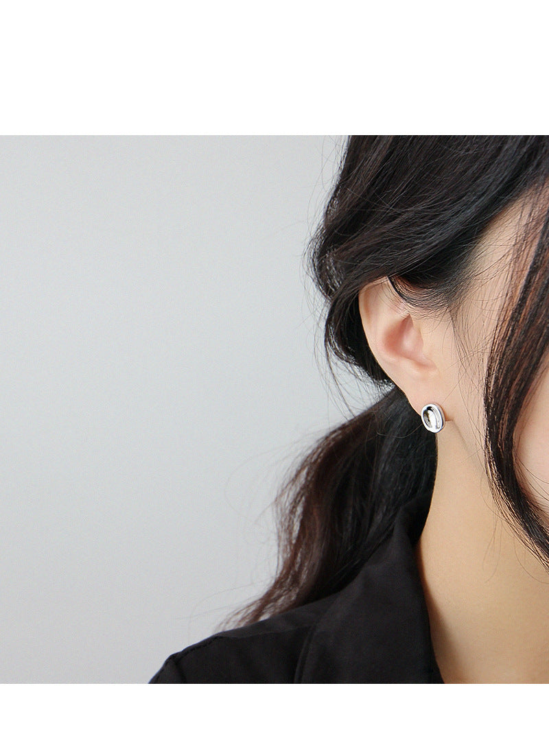 Silver Stone Minimalist Earring Stud