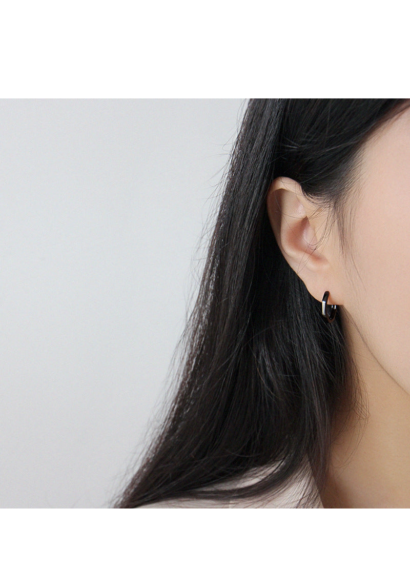 Silver Round Minimalist Earring Hoops