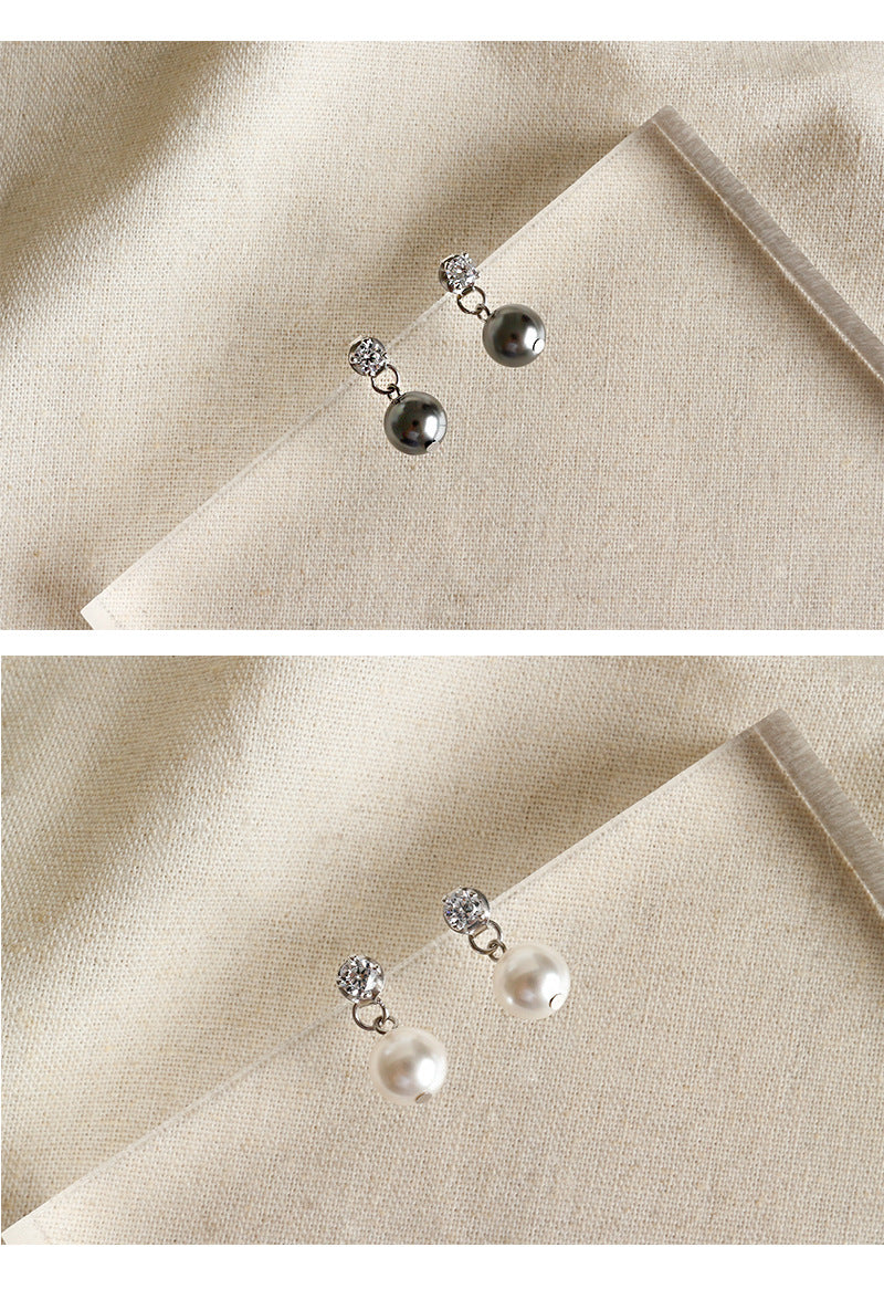 Silver Pearl Minimalist Earring Stud