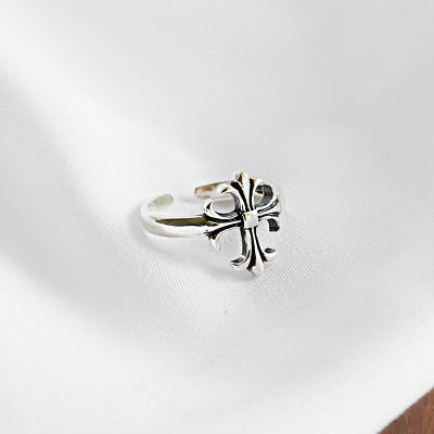 Silver Flowers Minimalist Ring