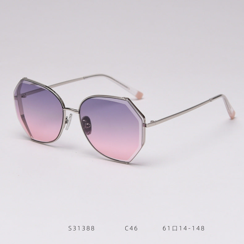 Irregular Frame Sunglasses