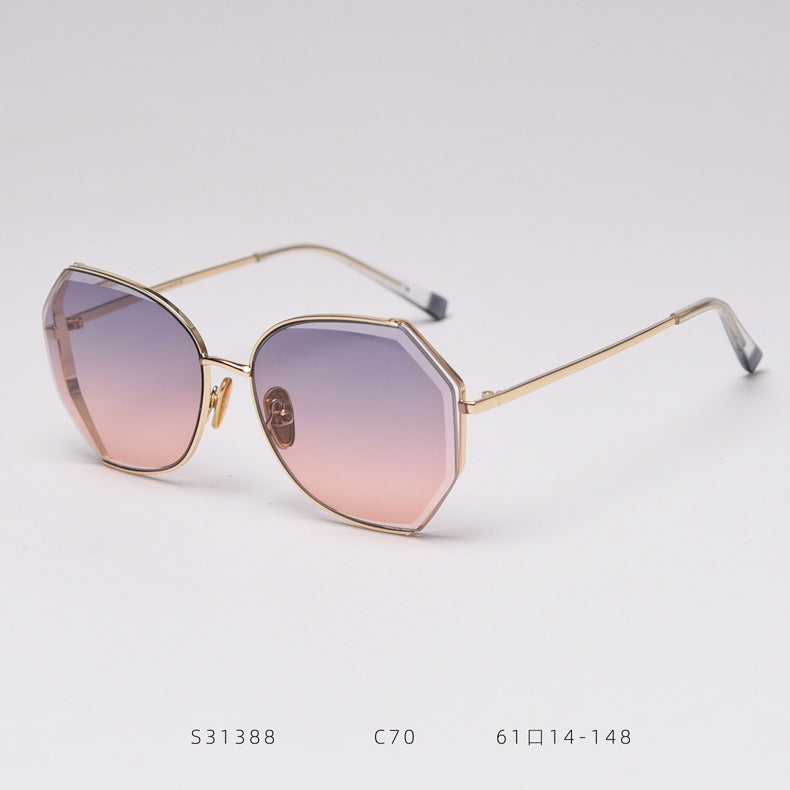 Irregular Frame Sunglasses