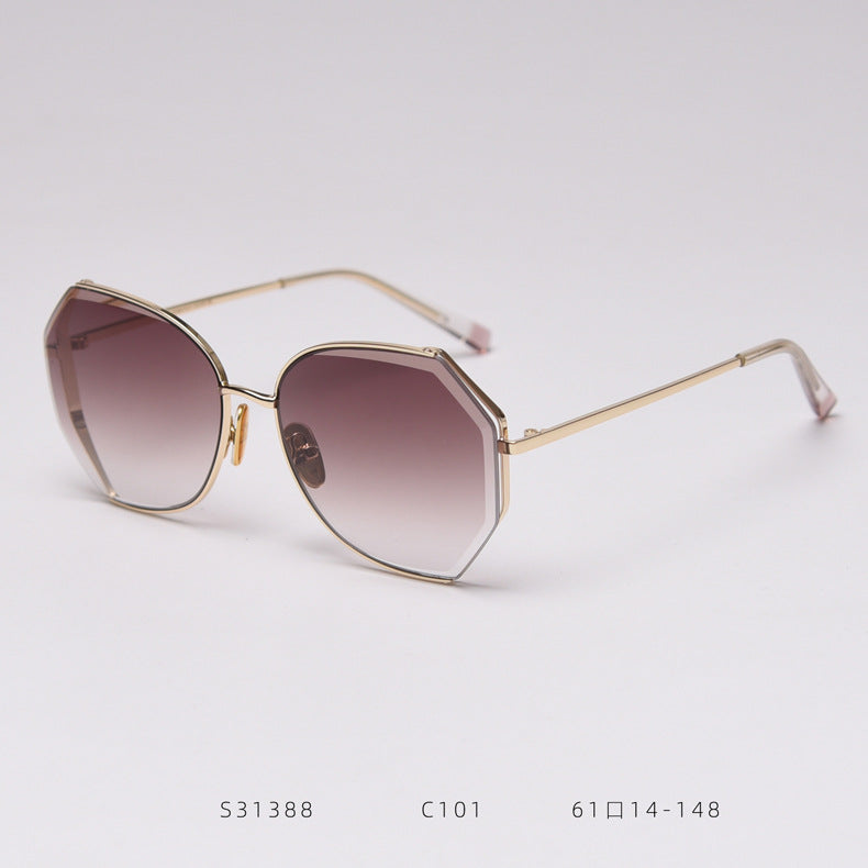 Irregular Frame Sunglasses