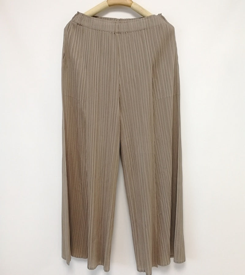 Wide Plissé Pleated Trousers