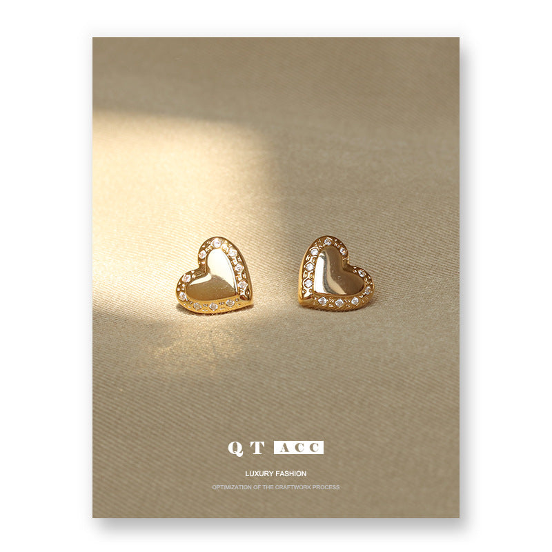 Gold Plated Heart-shaped Zircon Minimalist Earring Stud