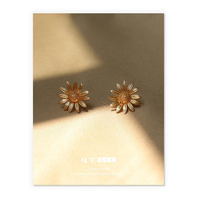 Gold Plated Sunflower Daisy Minimalist Earring Stud