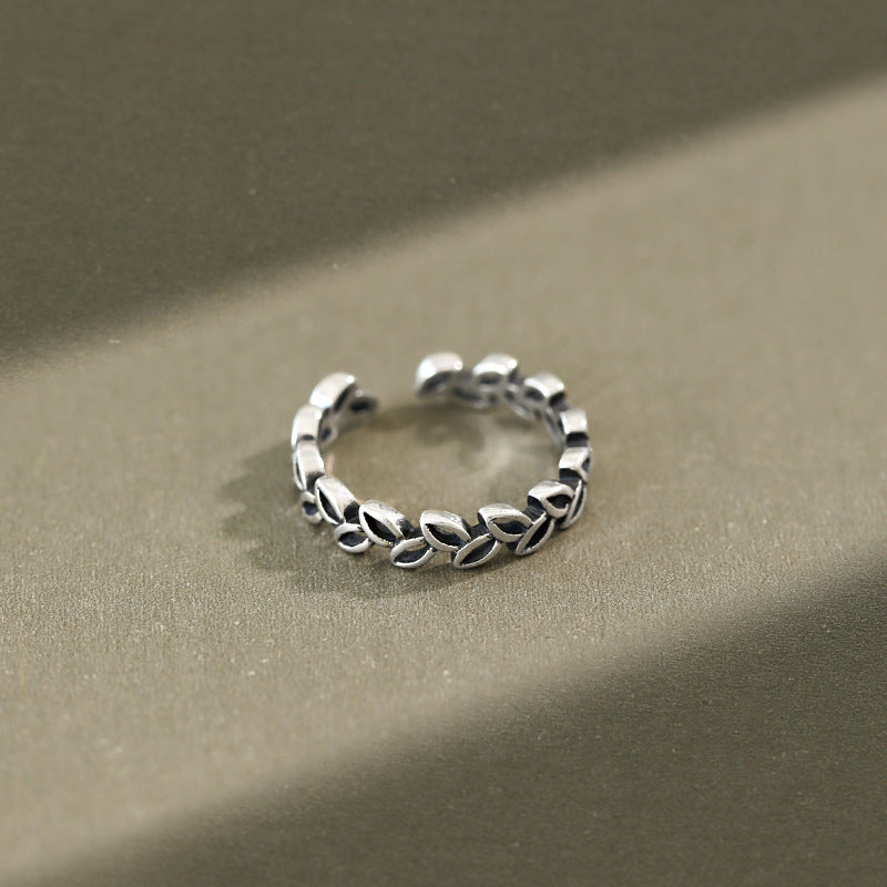 Silver Twist Minimalist Ring