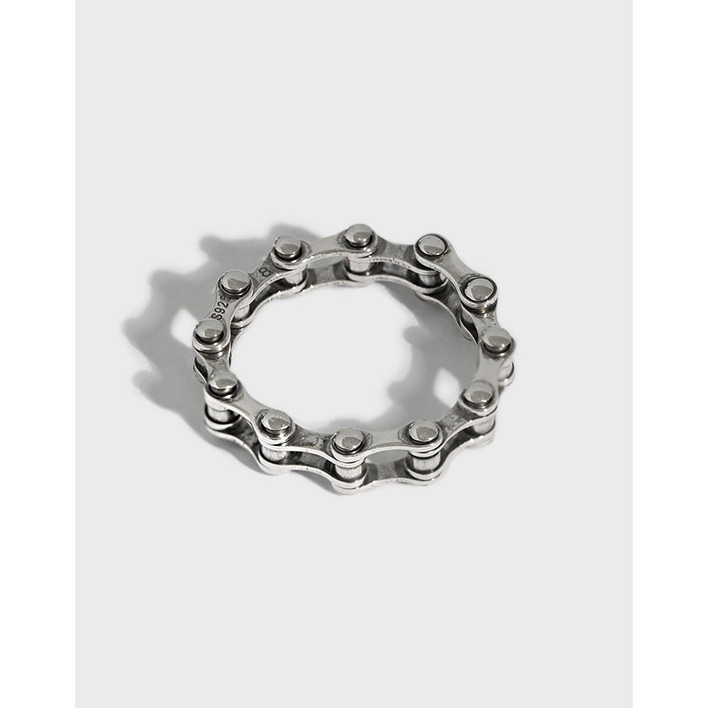 Silver Twist Minimalist Ring