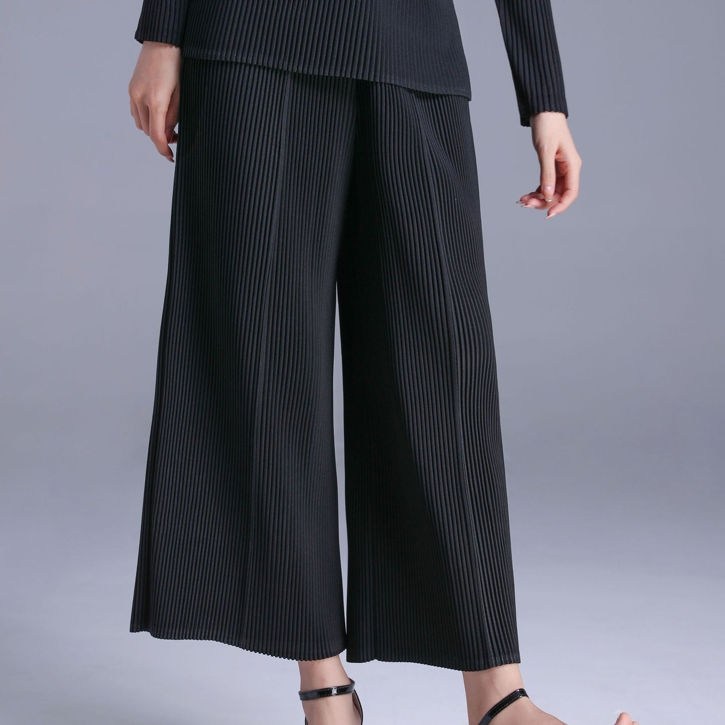 Plissé Pleated Trousers