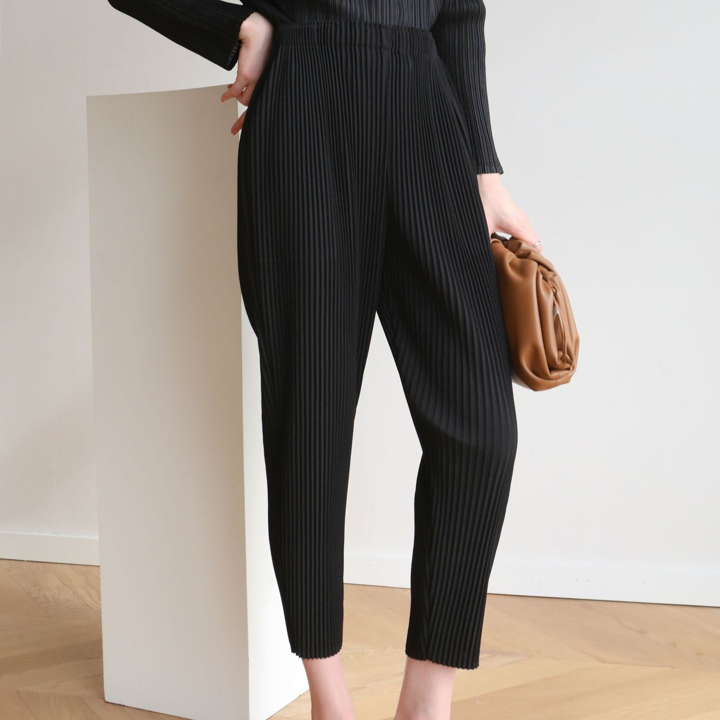 Plissé Pleated Trousers