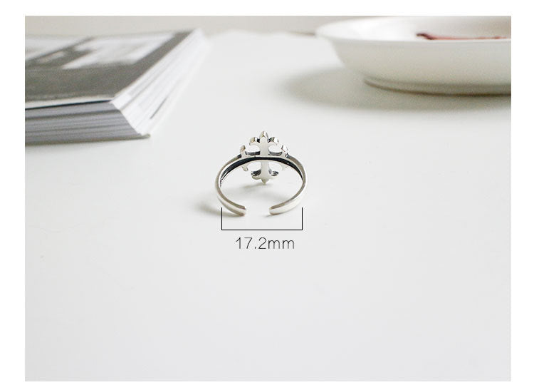 Silver Flowers Minimalist Ring