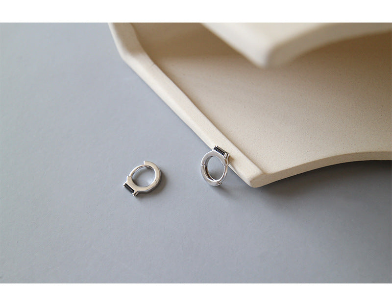 Silver Round Minimalist Earring Hoops