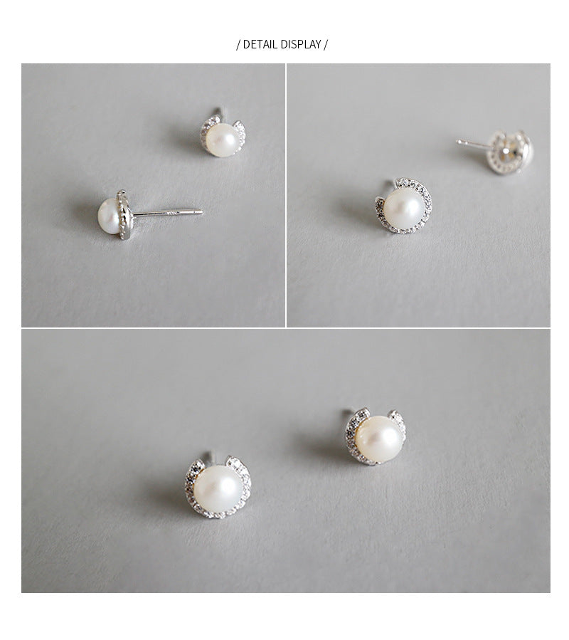 Silver Pearl Minimalist Earring Stud