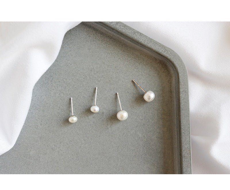 Silver Pearl Minimalist Earring Stud