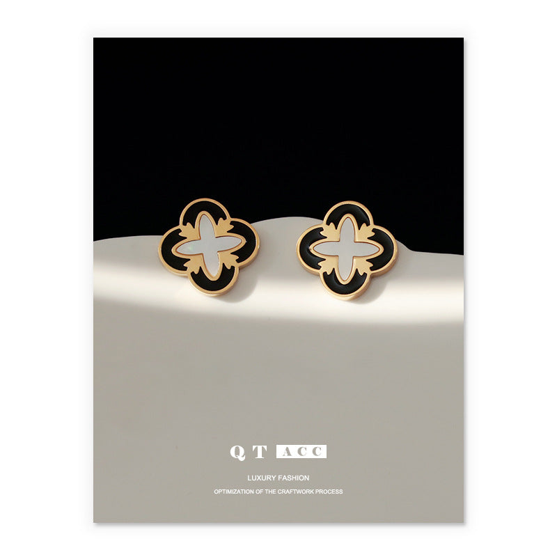 Titanium Steel Clover Minimalist Earring Stud