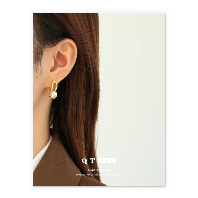 Gold Plated Water Drop Pearl Minimalist Earring Stud