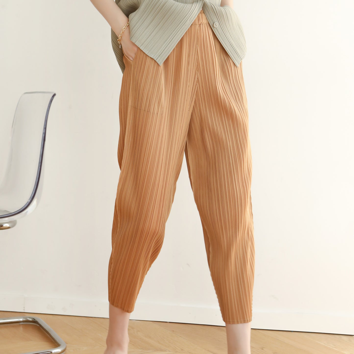 Plissé Pleated Trousers