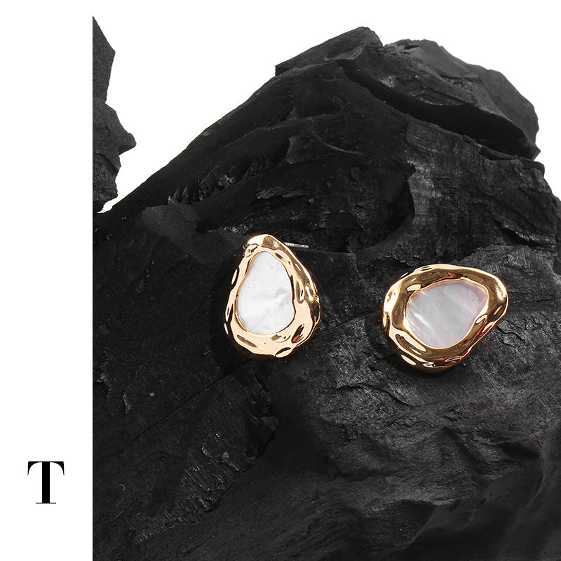 Gold Plated Drop-shaped Shell Minimalist Earring Stud