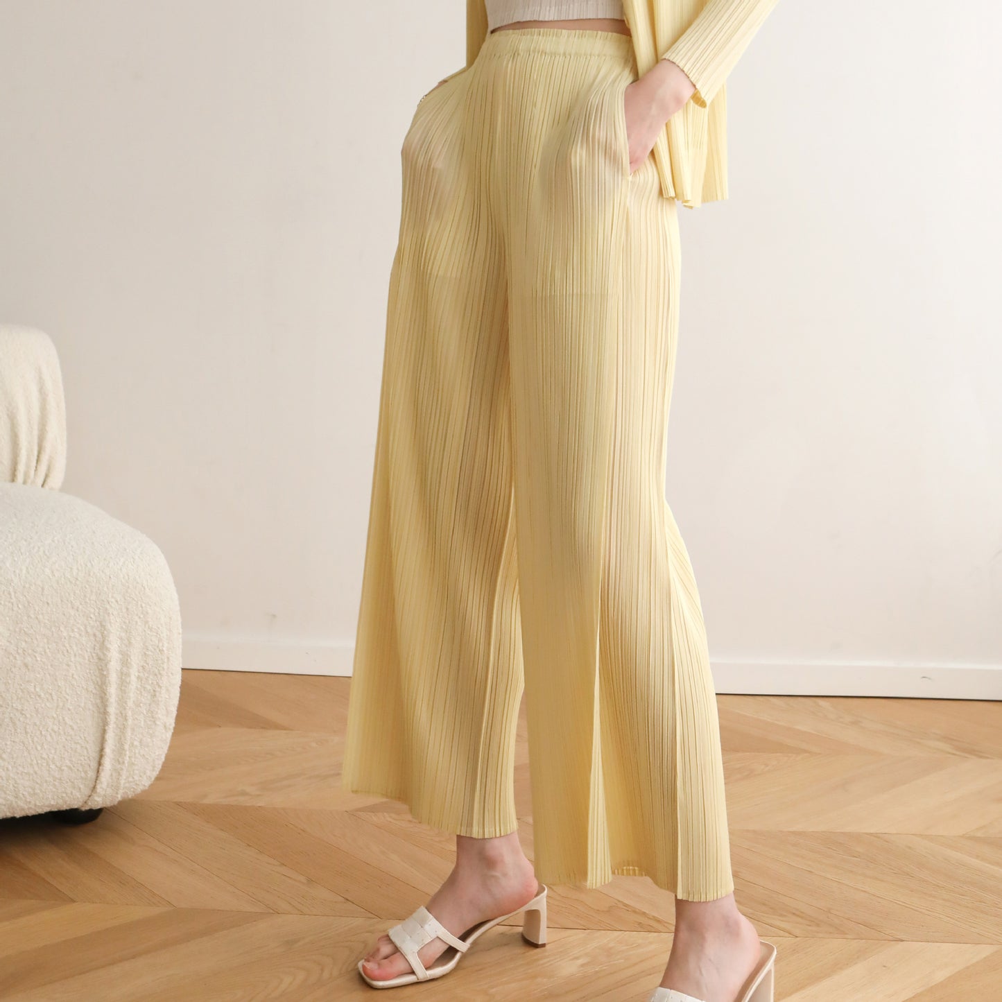 Plissé Pleated Trousers